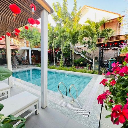 Khách Sạn Ambedo Phú Quốc Esterno foto